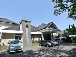 ZEN Rooms Cihampelas Otten | West Java - Bandung (ve civarı) - Bandung