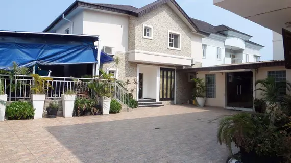 Larry Mitchelle Suites | Lagos (ve civarı) - Lekki - Lekki Kademe 1