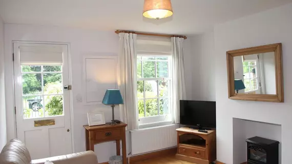 Green Cottages | Kent (kontluk) - Swale District - Sittingbourne - Rodmersham Green