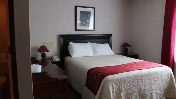 Le Capri Motel et Suites | Quebec - Montreal (ve civarı) - Repentigny