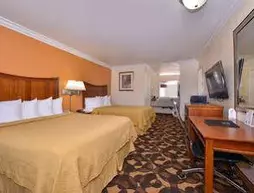 Quality Inn Lake Elsinore | Kaliforniya - Riverside County - Temecula (ve civarı) - Lake Elsinore