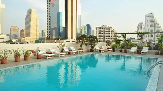 Ruamchitt Plaza Hotel | Bangkok - Bangkok Merkezi İş Bölgesi