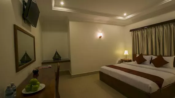 Friendly Angkor Boutique | Siem Reap (ili) - Siem Reap