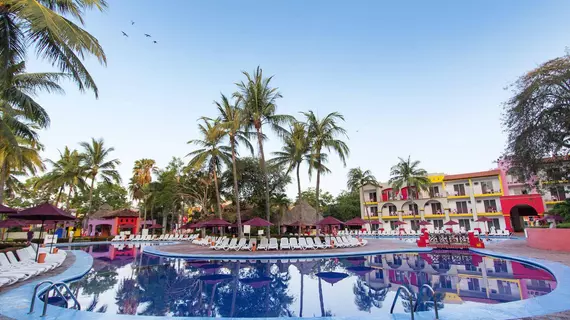 Royal Decameron Puerto Vallarta - All Inclusive | Nayarit - Bahía de Banderas - Puerto Vallarta (ve civarı) - Bucerias