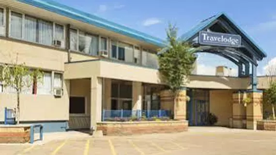 Travelodge Edmonton East | Alberta - Edmonton (ve civarı) - Edmonton - Kuzeydoğu Edmonton