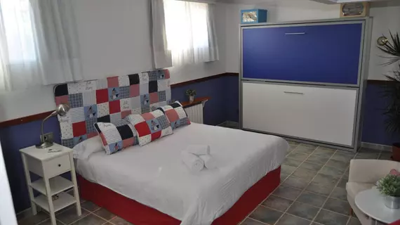 Welcome Inn Nerja | Andalucia - Malaga İli - La Axarquía - Nerja