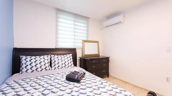 Stay Now Guest House | Gyeonggi - Seul (ve civarı) - Mapo - Yeonnam-dong