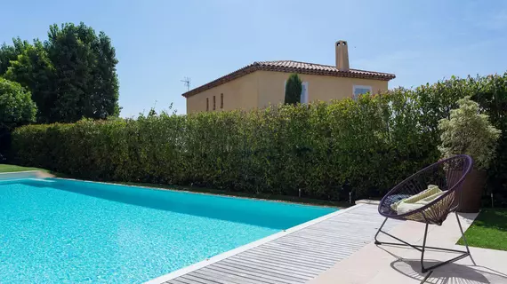 Villa J | Provence - Alpes - Cote d'Azur - Saint-Laurent-du-Var