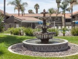 Travelodge Hemet | Kaliforniya - Riverside County - Temecula (ve civarı) - Hemet