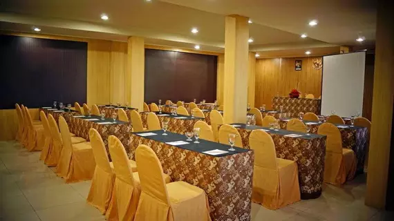 d'Season Hotel | Doğu Cava - Surabaya