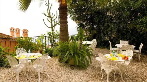 Hotel de charme Regency | Provence - Alpes - Cote d'Azur - Monaco (ve civarı) - Roquebrune-Cap-Martin