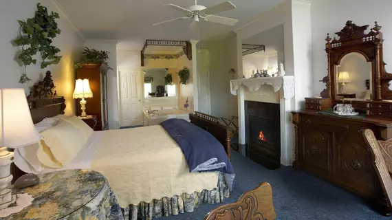 Sea Cliff Gardens Bed and Breakfast | Washington - Port Angeles