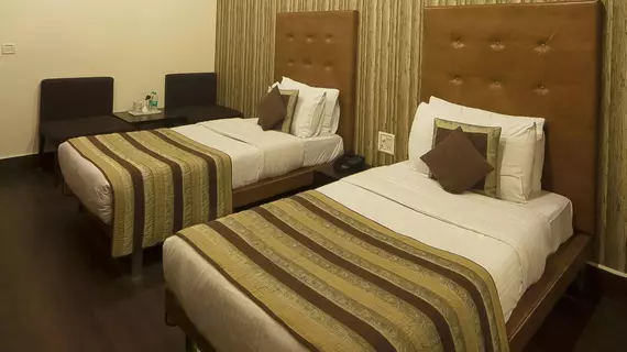 Hotel Good Palace | Batı Delhi - Ulusal Eyalet Başkenti Delhi - Delhi (ve civarı) - Yeni Delhi - Karol Bagh