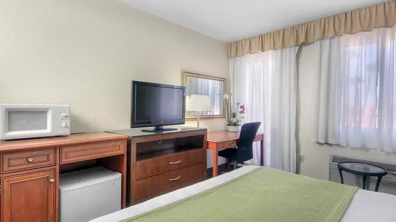 BEST WESTERN SAN MATEO/LOS PRADOS INN | Kaliforniya - San Mateo County - San Mateo