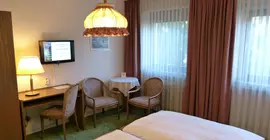 Hotel Wurms | Kuzey Ren-Westfalia - Düsseldorf (ve civarı) - Düsseldorf - Friedrichstadt