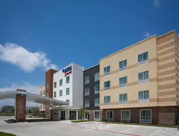 Fairfield Inn and Suites Dallas West/I30