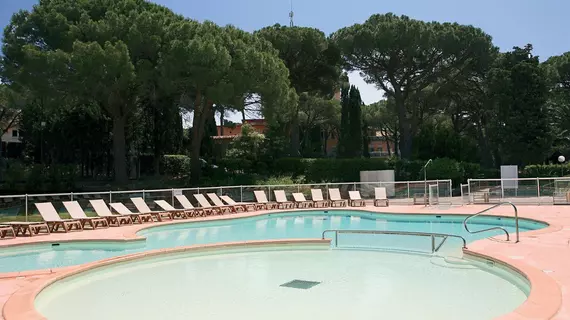 Hôtel Club Vacanciel Les Issambres | Provence - Alpes - Cote d'Azur - Var - Saint-Raphael (ve civarı) - Roquebrune-sur-Argens - Les Issambres