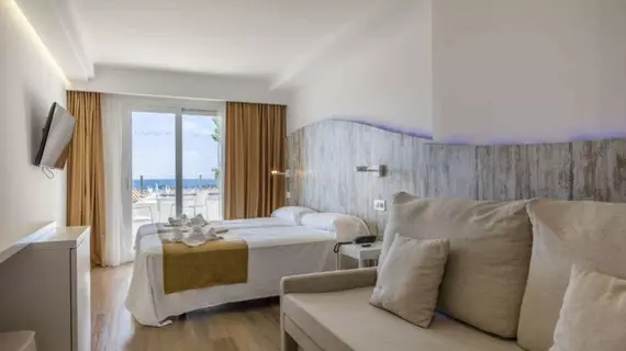 Triton Resort | Balearic Adaları - Mayorka Adası - Capdepera - Cala Ratjada