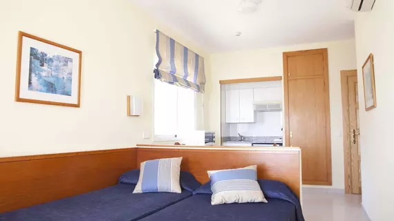 Apartamentos Niza | Balearic Adaları - Mayorka Adası - Calvia - Peguera