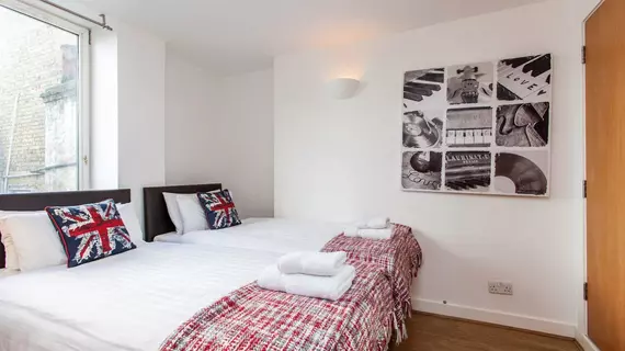 Club Living - Piccadilly & Covent Garden | Londra (ve civarı) - City of Westminster - Soho