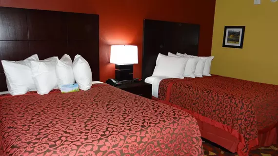 Days Inn and Suites El Dorado | Kansas - Wichita (ve civarı) - El Dorado