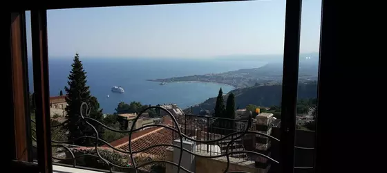 La Perla | Sicilya - Messina (vilayet) - Taormina Sahili - Taormina