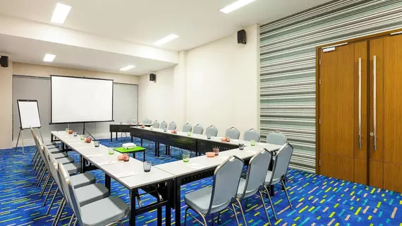 ibis budget Surabaya HR Muhammad | Doğu Cava - Surabaya