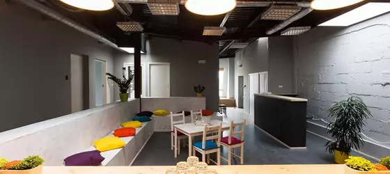 Fabrika Hostel & Gallery | Vilnius (ve civarı) - Vilnius