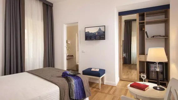 Floris Hotel | Lazio - Roma (ve civarı) - Roma Kent Merkezi - Rione XVIII Castro Pretorio