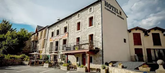 Hotel L'ancienne Auberge | Occitanie - Pyrenees-Orientales (Doğu Pireneler) - Bolquere