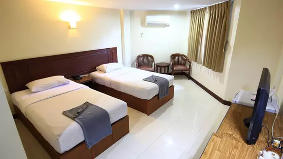 Twin Palms Resort | Chonburi (vilayet) - Pattaya (ve civarı) - Pattaya - Pattaya Körfezi