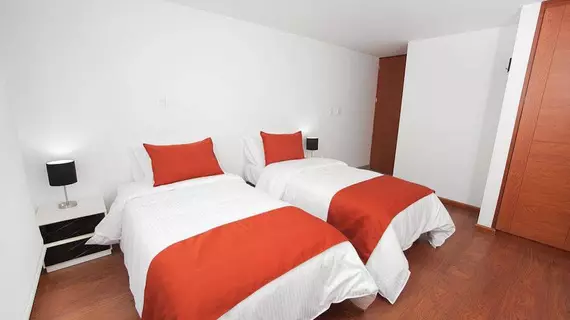 Hotel Castellana Calle 100 | Cundinamarca - Bogota (ve civarı) - Bogota - Barrios Unidos