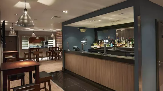 Village Hotel Glasgow | İskoçya - Greater Glasgow - Dunbartonshire - Glasgow