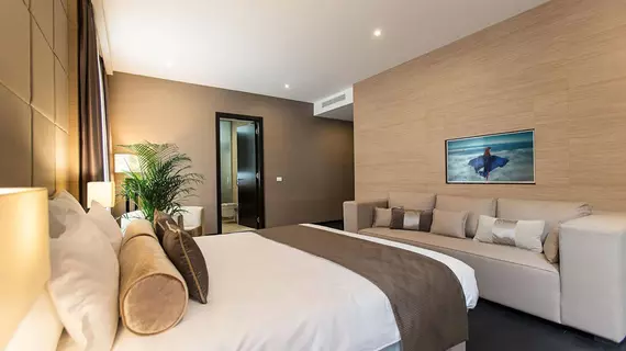 Dominic and Smart Luxury Suites Republic Square | Belgrad - Stari Grad