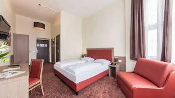 Novum Hotel Maxim Düsseldorf City | Kuzey Ren-Westfalia - Düsseldorf (ve civarı) - Düsseldorf - Friedrichstadt