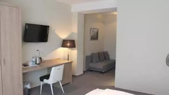 Metropol-Rooms | Kuzey Ren-Westfalia - Düsseldorf (ve civarı) - Düsseldorf - Stadtmitte