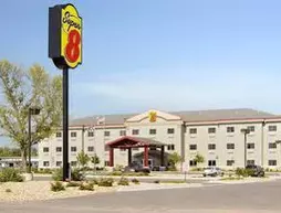 Super 8 Topeka at Forbes Landing | Kansas - Topeka (ve civarı) - Topeka