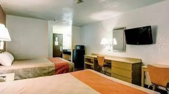 Motel 6 - Columbia | Missouri - Columbia (ve civarı) - Columbia