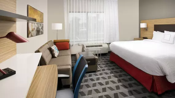 TownePlace Suites by Marriott Alexandria Fort Belvoir | Virginia - İskenderiye - Mount Vernon