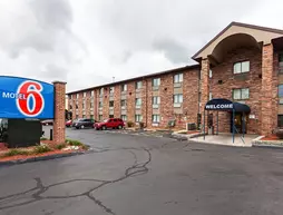 Motel 6 GlendaleWI