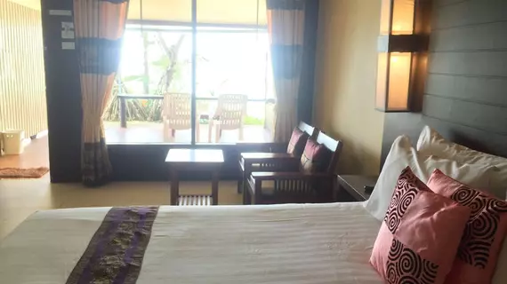 Baan Rim Lay | Krabi İli - Ko Lanta