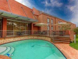 Town Lodge Sandton, Grayston Drive | Gauteng - City of Tshwane - Johannesburg (ve civarı) - Sandton