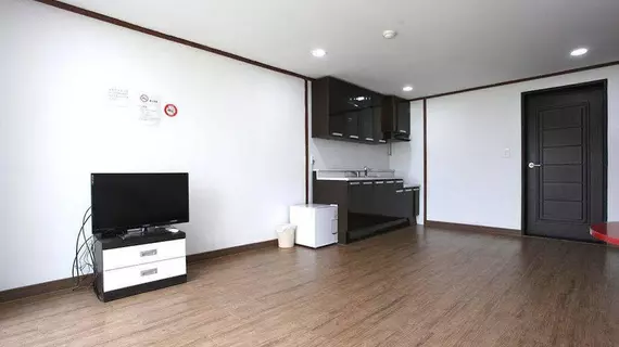 Hostel in Geomun Oreum Mt. | Jeju Adası - Jeju - Jocheon