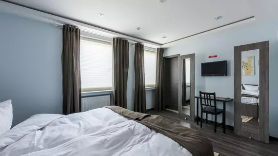 Bürgerhofhotel | Kuzey Ren-Westfalia - Köln (ve civarı) - Köln - Ren'in Sol Yakası