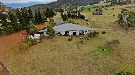 Heimat Chalets | Tazmanya - Hobart (ve civarı) - Black Hills