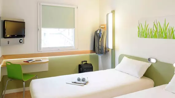 ibis budget Lyon Sud St Genis Laval | Auvergne-Rhone-Alpes - Rhone (bölge) - Lyon (ve çevresi) - Saint-Genis-Laval