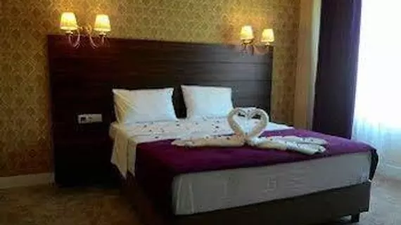 Bilgehan Hotel | Antalya - Muratpaşa - Güzeloba Mahallesi