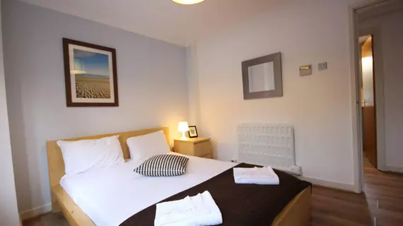 City Stay Aparts - Liverpool Street Apartment | Londra (ve civarı) - London City Center - City of London