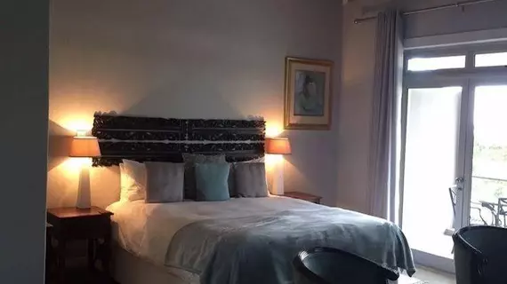 Moonstruck on Pringle Bay Guesthouse | Western Cape (il) - Overberg District Municipality - Overstrand - Stanford - Greater Hermanus