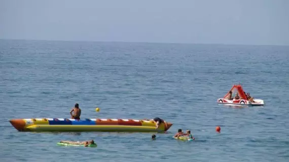 Eleni Beach | Girit Adası - Kandiye (bölge) - Hersonissos - Stalida